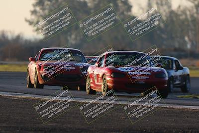 media/Jan-13-2024-CalClub SCCA (Sat) [[179f4822a7]]/Group 7/Sunset (Race)/